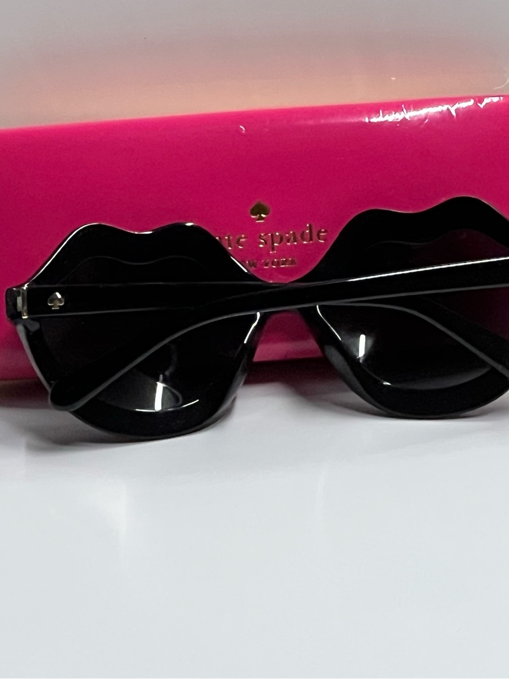 Kate Spade ♠️ sunglasses - Picture 5 of 9